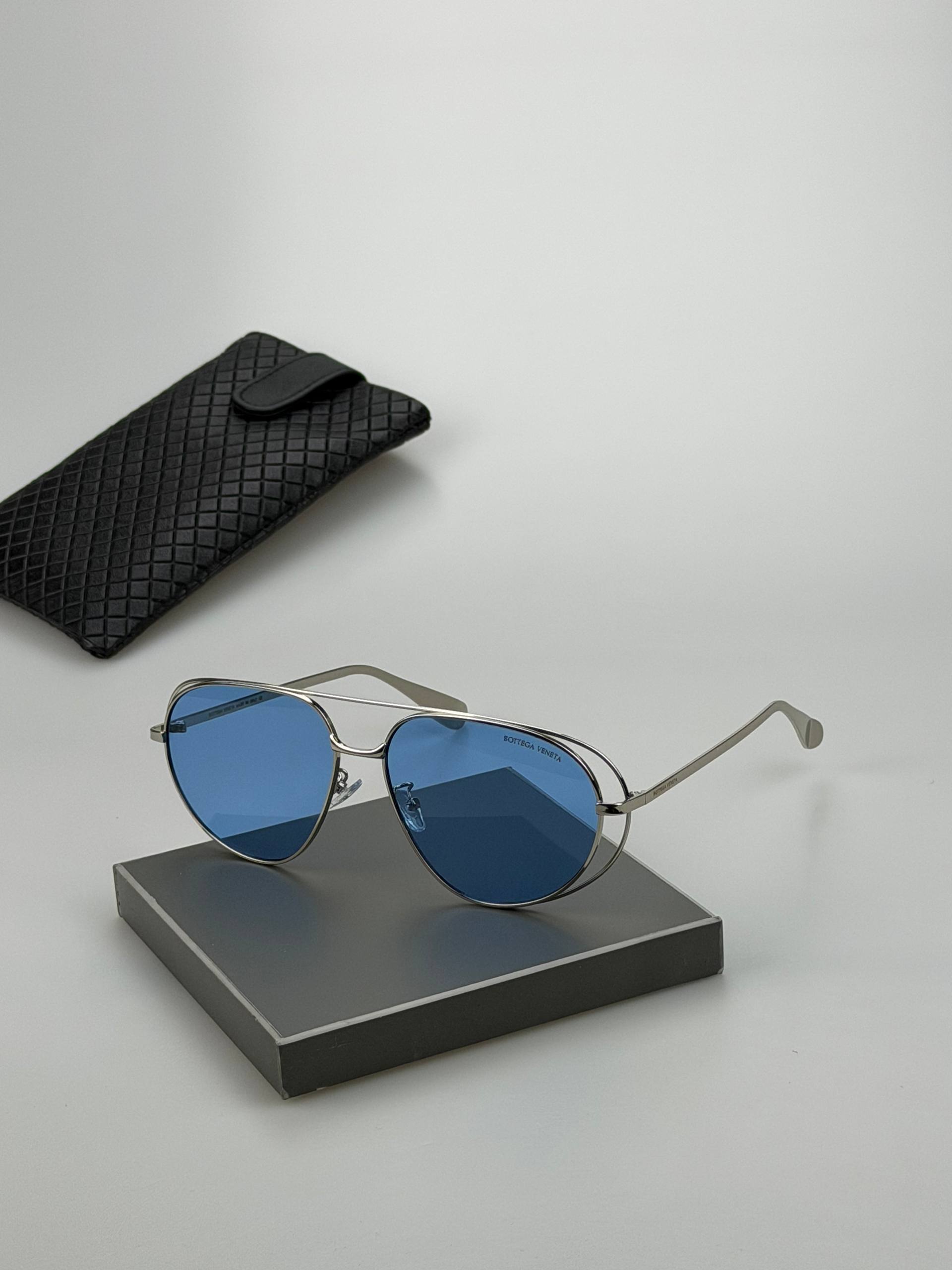 عینک آفتابی یونیسکس بوتگا ونتا Bottega veneta